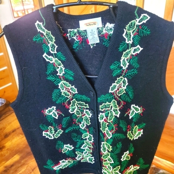 Talbots Vintage Embroidered Holly Holiday 100% Wool Sz. S Vest - Picture 1 of 8